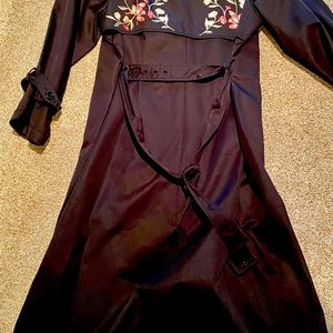 Kate spade Madison Avenue embroidered trench coat